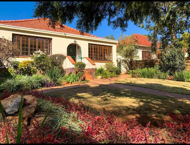 5 BEDROOM HOUSE FOR SALE IN KENSINGTON